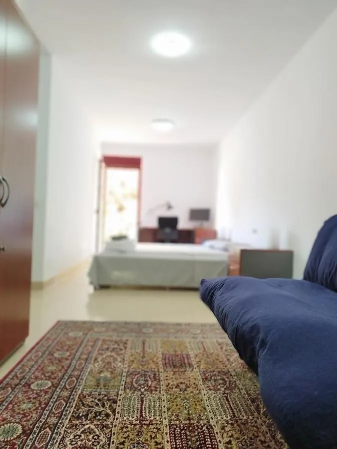 Vivienda Vacacional Compartida Radazul Bed & Breakfast