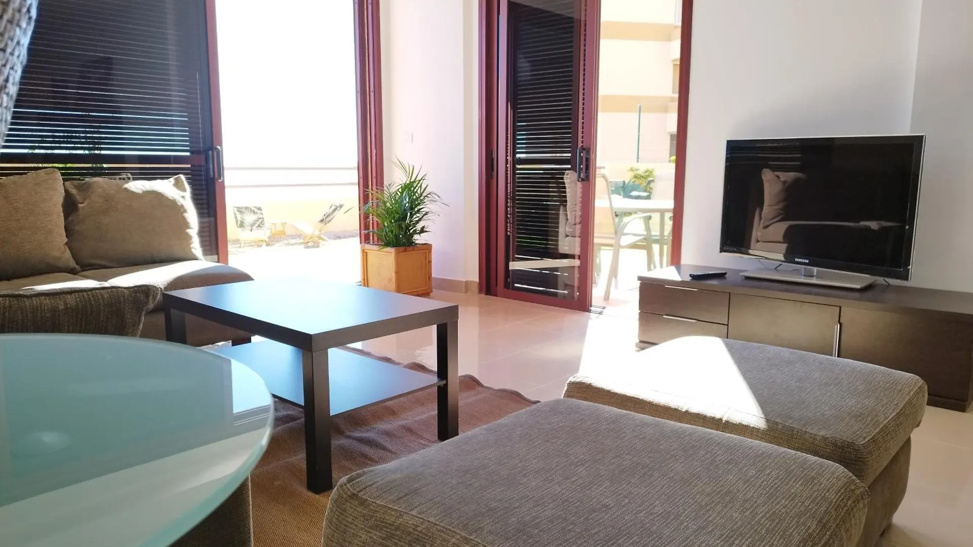 Vivienda Vacacional Compartida Radazul Bed & Breakfast 0*,  Spain