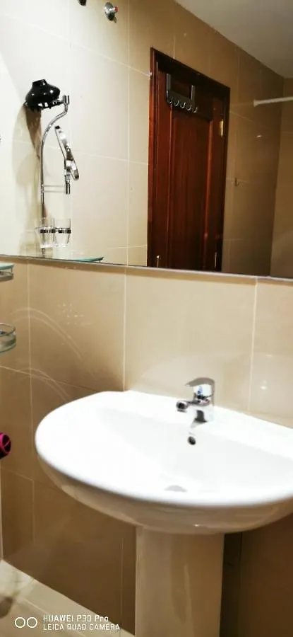 Vivienda Vacacional Compartida Radazul Bed & Breakfast