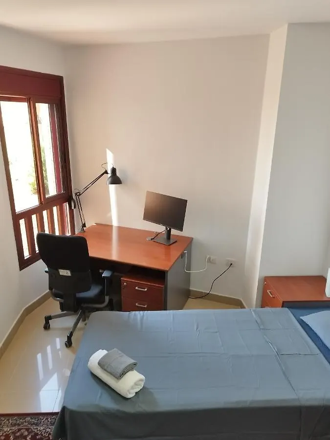 Vivienda Vacacional Compartida Radazul Bed & Breakfast Spain