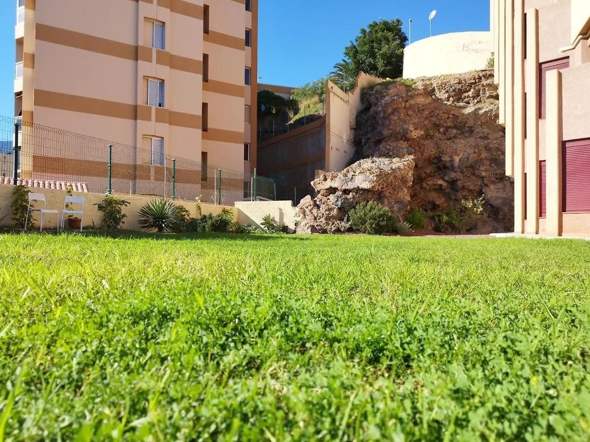 Vivienda Vacacional Compartida Radazul Bed & Breakfast 0*,  Spain